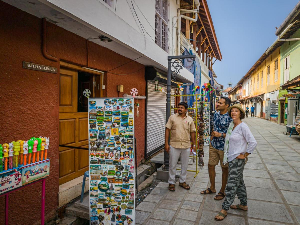 Amritara The Poovath Beachfront Heritage, Fort Kochi Bagian luar foto