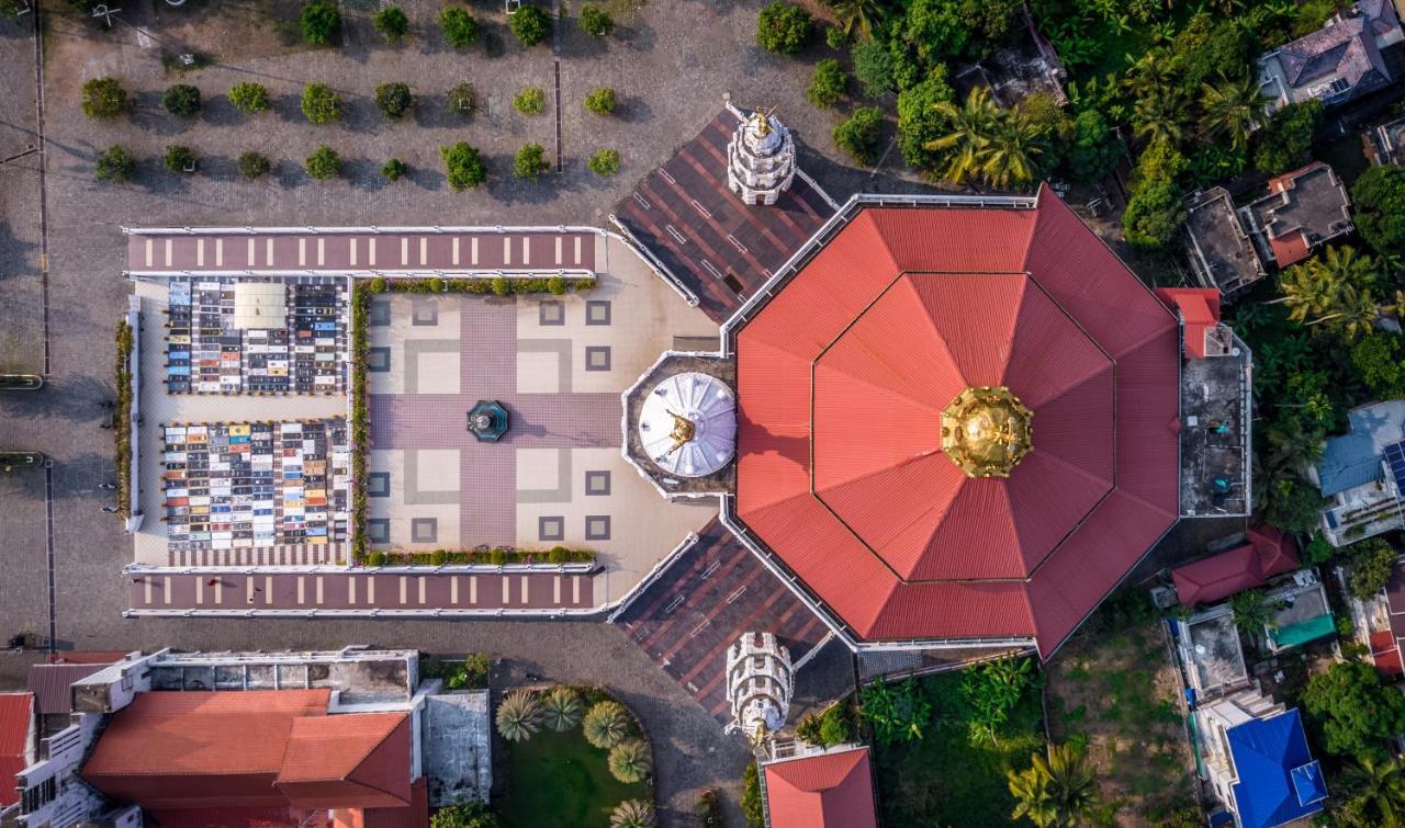 Amritara The Poovath Beachfront Heritage, Fort Kochi Bagian luar foto