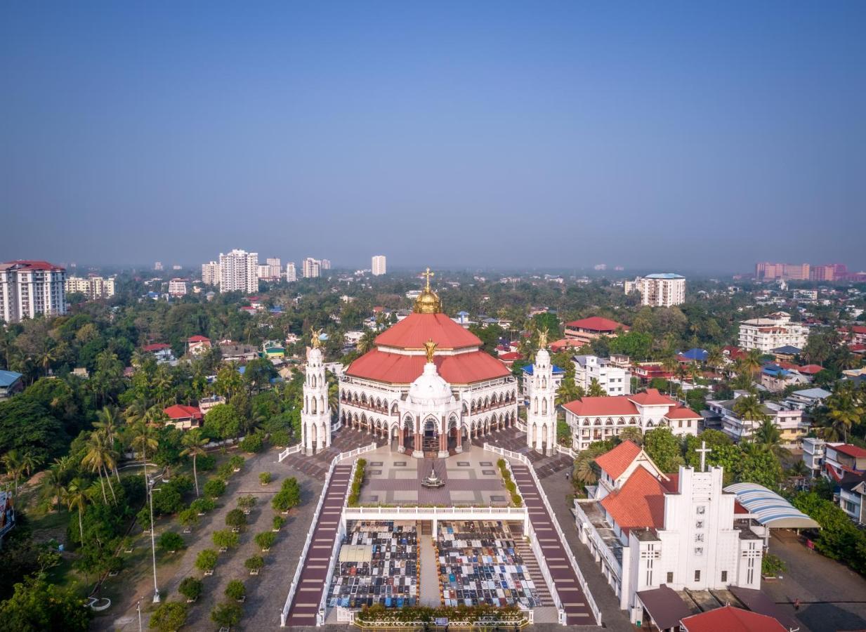 Amritara The Poovath Beachfront Heritage, Fort Kochi Bagian luar foto